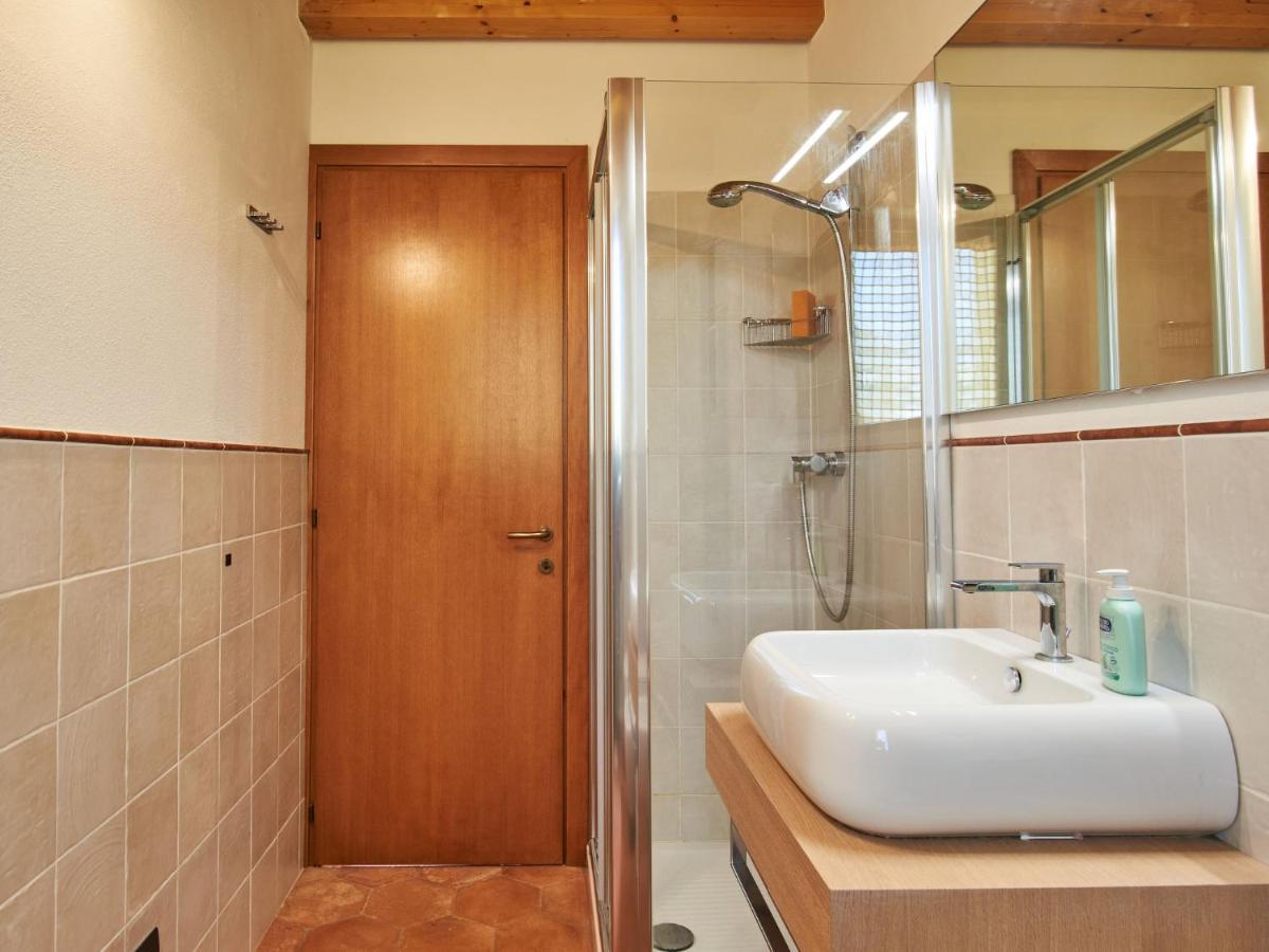 Villa Locazione turistica Dongo Esterno foto
