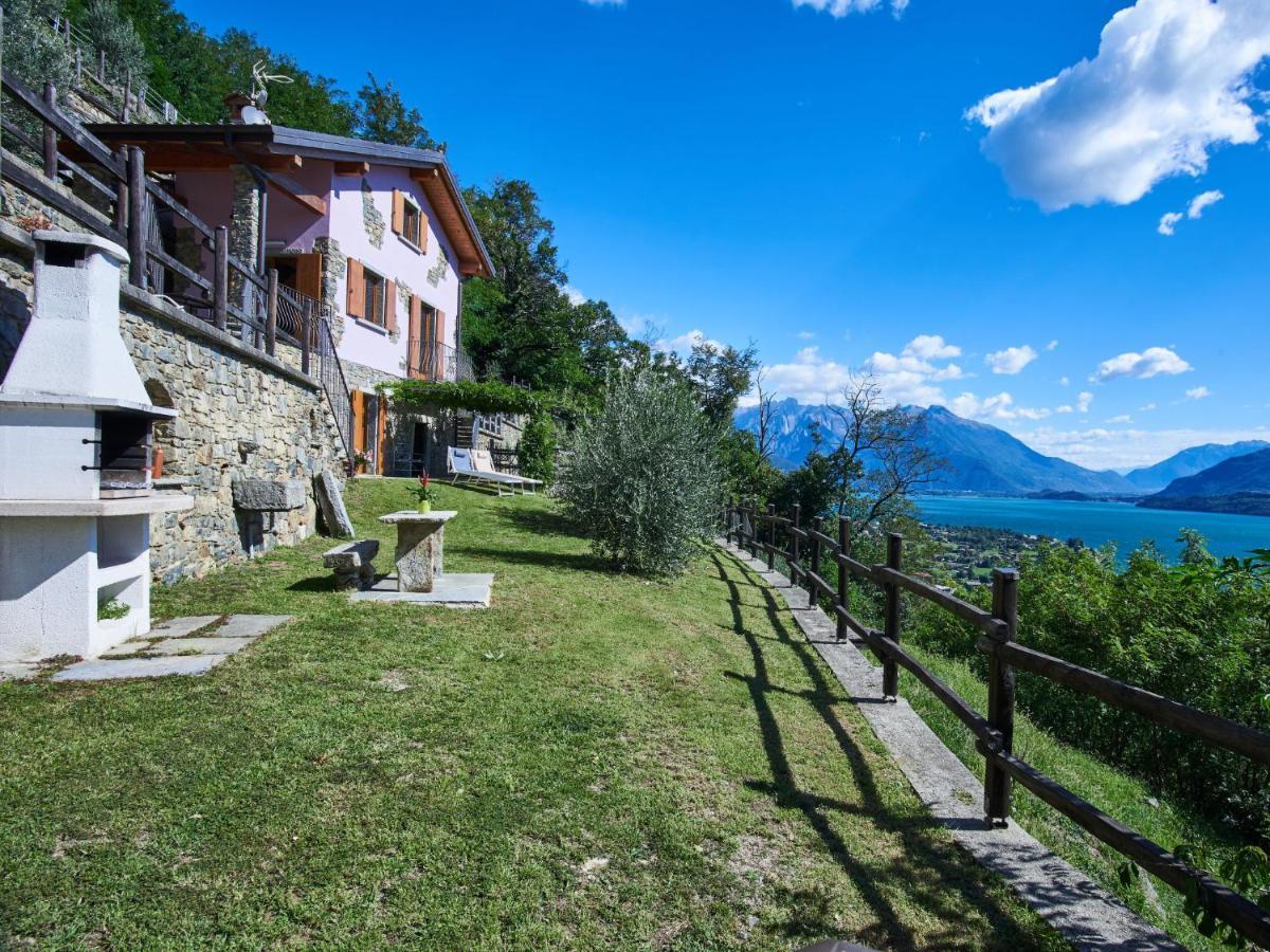 Villa Locazione turistica Dongo Esterno foto